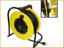 LIND-71000 Heavy Duty Manual Wind Reel - 4 x 15A plug - 10" Pigtail