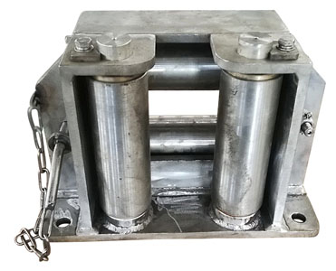 CTS-F425CW F4-25C/W F4 SERIES-FOUR ROLLER FAIRLEAD MODEL