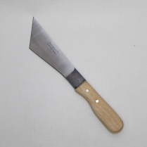 KN-412 LETTUCE KNIFE-WOOD HNDL