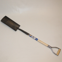 SH-DSCB16 D 16" CLOSED BACK DITCH SPADE D HNDL