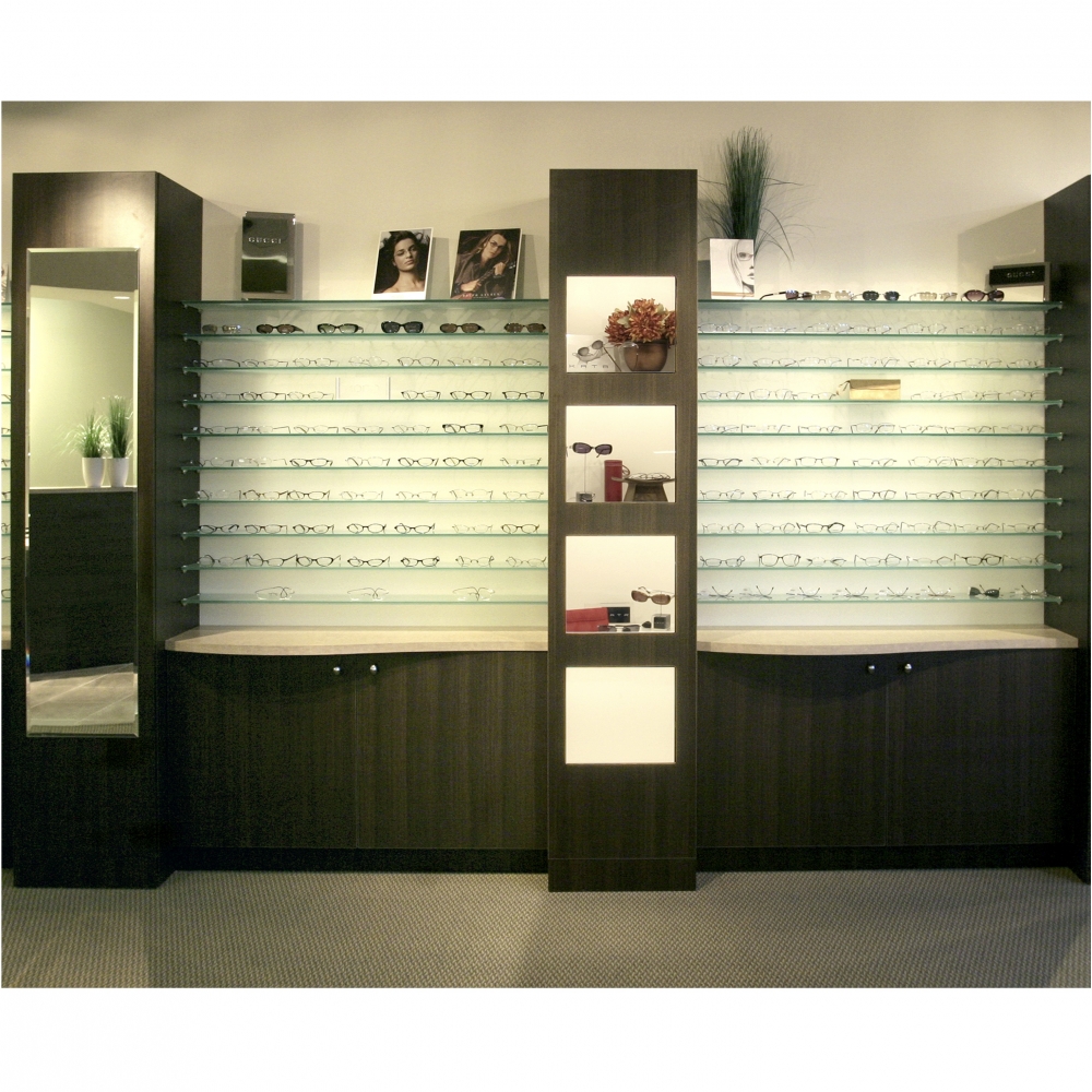 4 window display cabinet, lit display cabinet, eyewear display