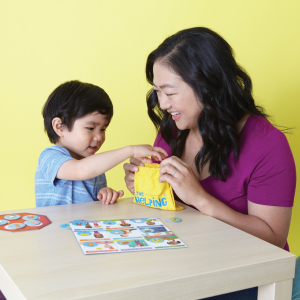 Friends & Neighbors Game|Peaceable Kingdom