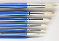 H.J. 10R Finest Hog Bristle Brush - Round Size 4