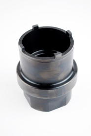 BEARING CARRIER WRENCH: MERCRUISER BRAVO 3