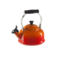 LE CREUSET CLASSIC WHISTLING KETTLE FLAME