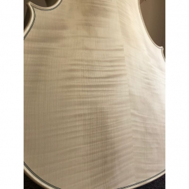 White Cello, Strad. Model, Well Flame. Made in Europe