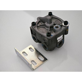 BENDIX RELAY VALVE R-12P