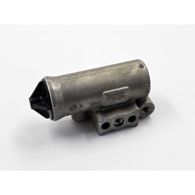 BENDIX D-2 GOVERNOR