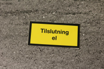 "SIGN 34X65 MM "