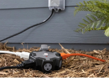 RALLONGE 25' 14/3 NOIR 5 PRISES DISJONCTEUR