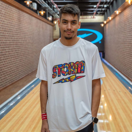 STORM STATEMENT PERFORMANCE TEE (WHITE)