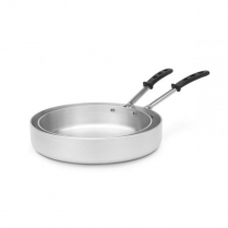 67733 Saute pan w/black handle